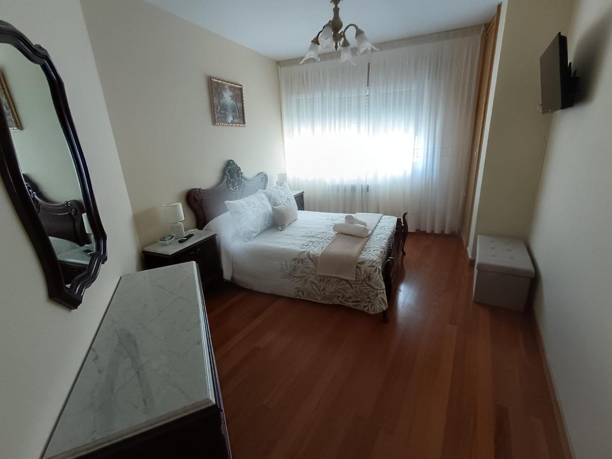 Baixo A Lua Rooming Sarria Exterior photo